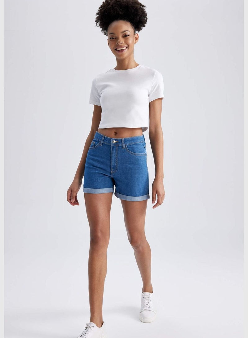 Woman Denim Short
