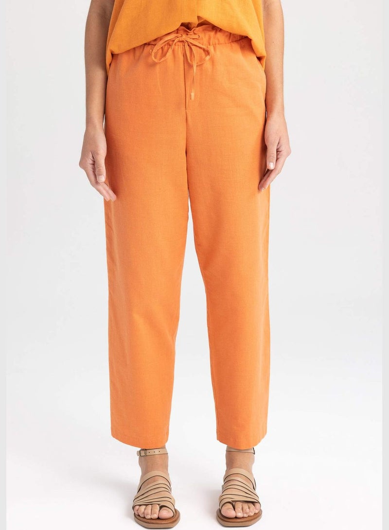 Woman Jogger Fit Woven Trousers