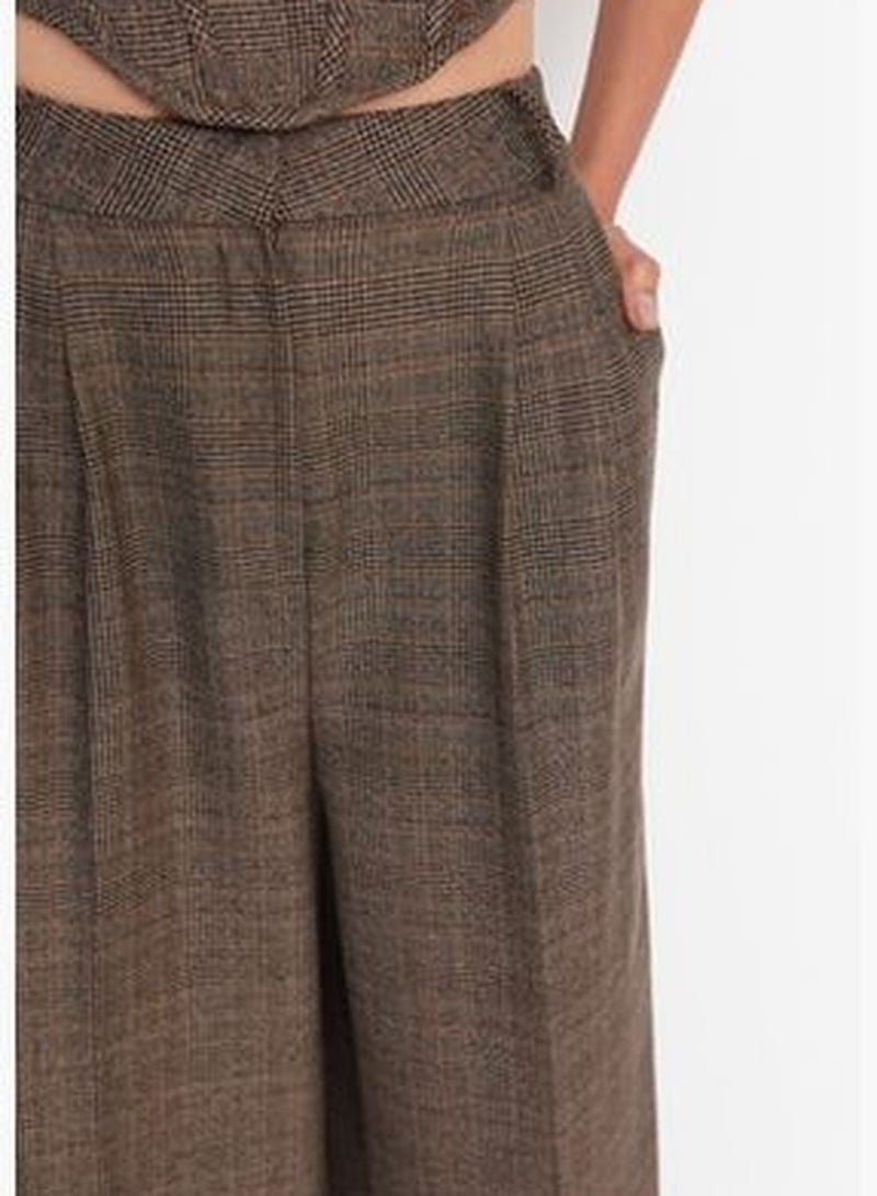 Brown Wide Leg Woven Trousers TPRAW23PL00016