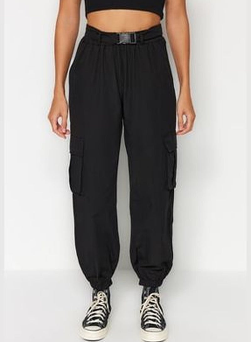 Black Woven Cargo Trousers with Pocket TWOAW24PL00293