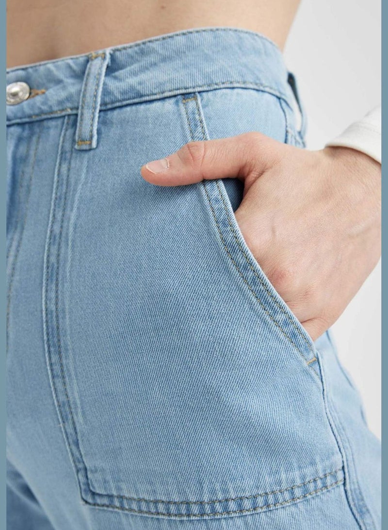 Woman Wideleg Cargo Denim Trousers