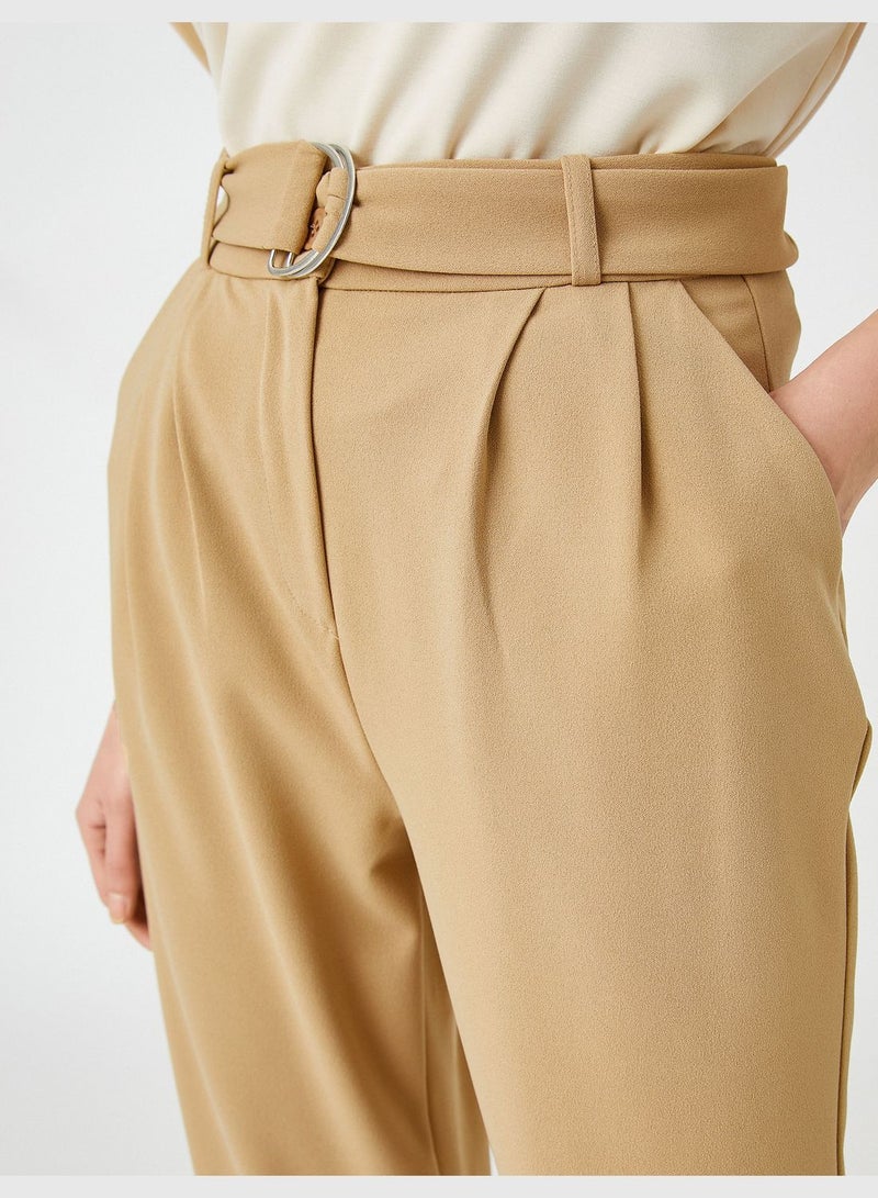 Belted Carrot Trousers