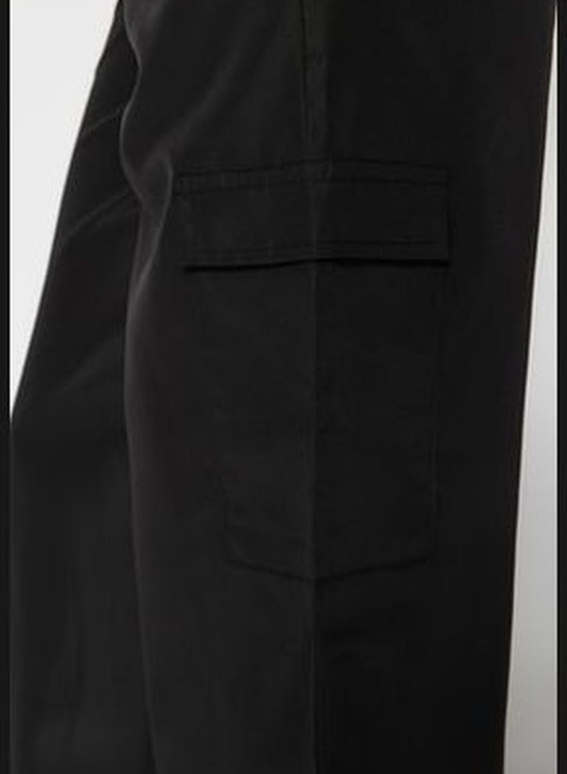 Black Parachute Fabric Jogger Pocket Detailed Sports Sweatpants THMAW24EA00002.