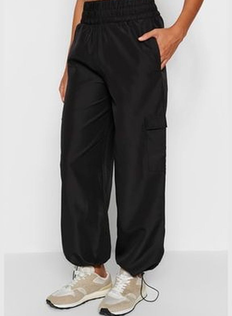 Black Parachute Fabric Jogger Pocket Detailed Sports Sweatpants THMAW24EA00002.