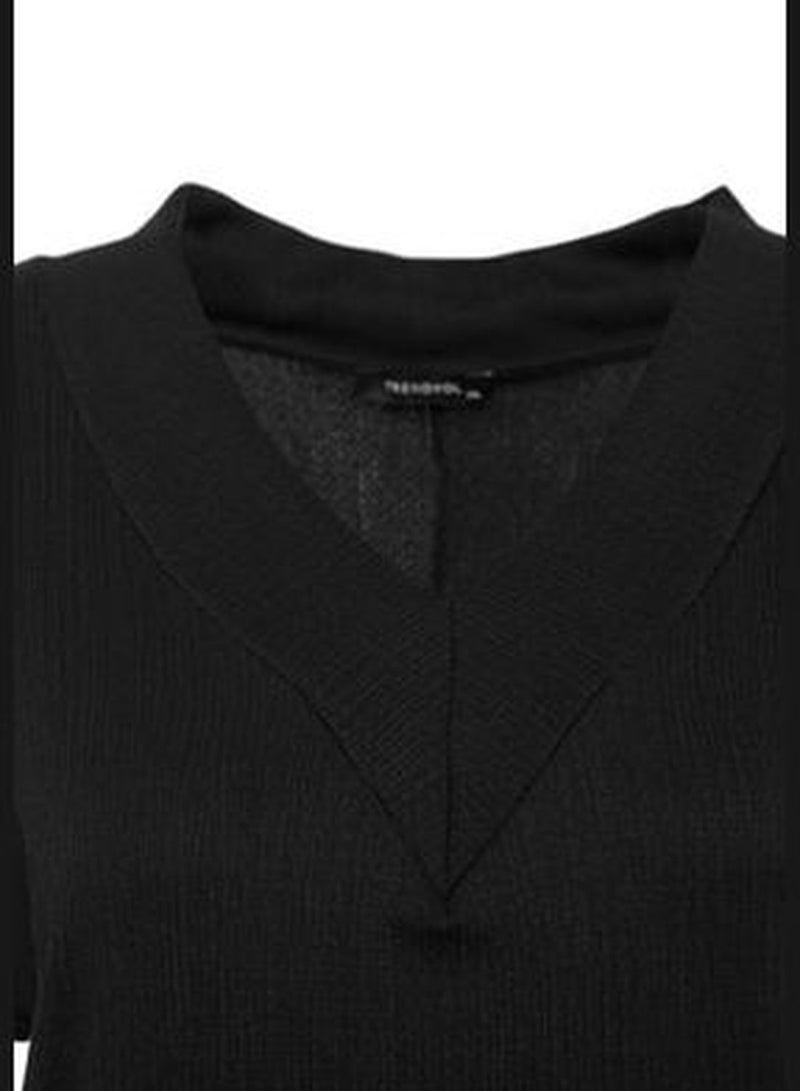 Black Straight Cut Knitted Dress