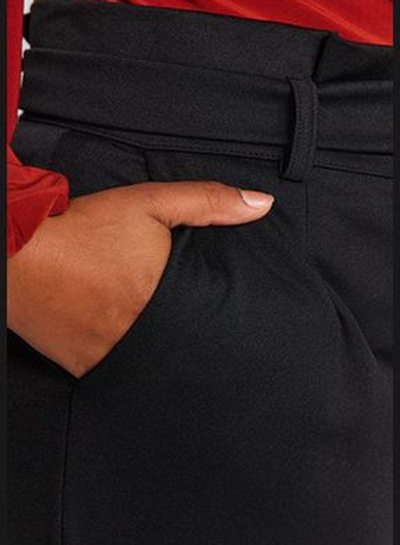 Black Belt Detailed Trousers