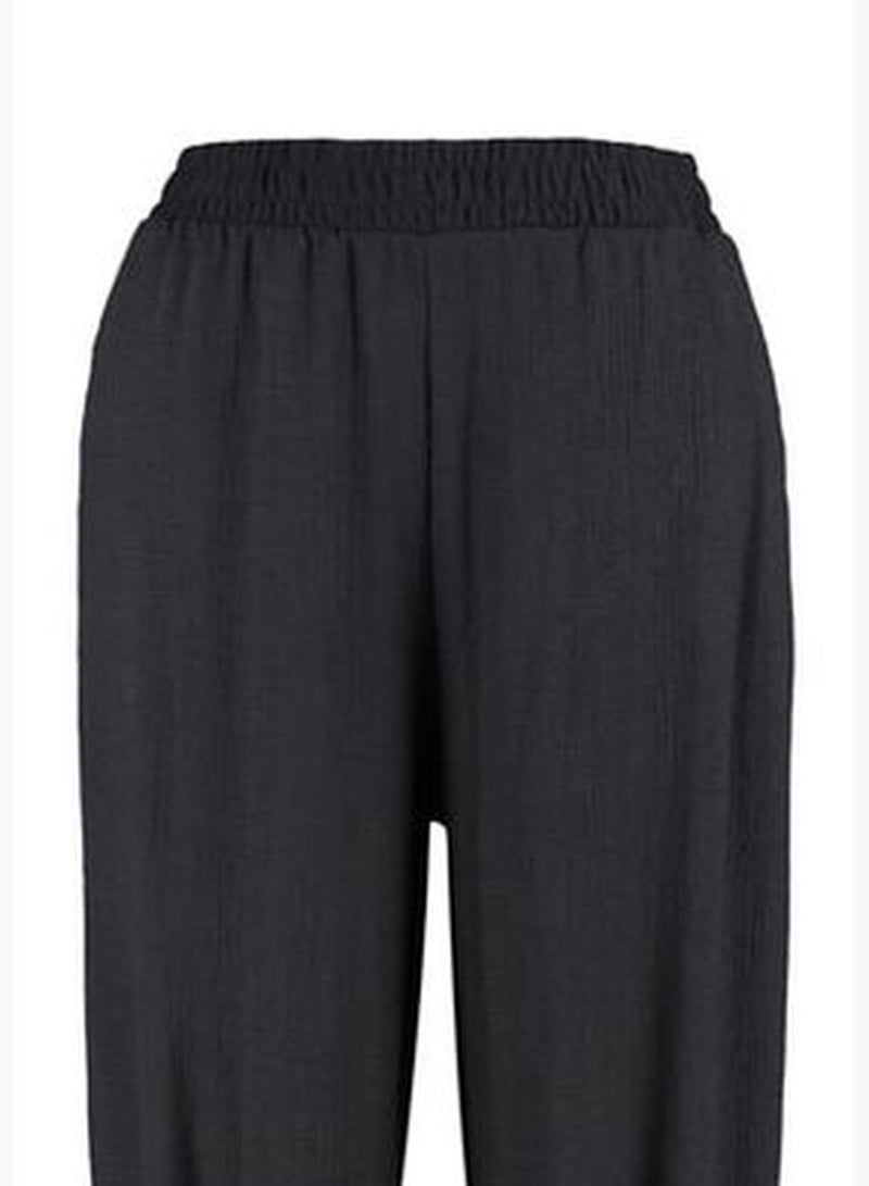 Black Carrot Fit Elastic Waist Knitted Trousers