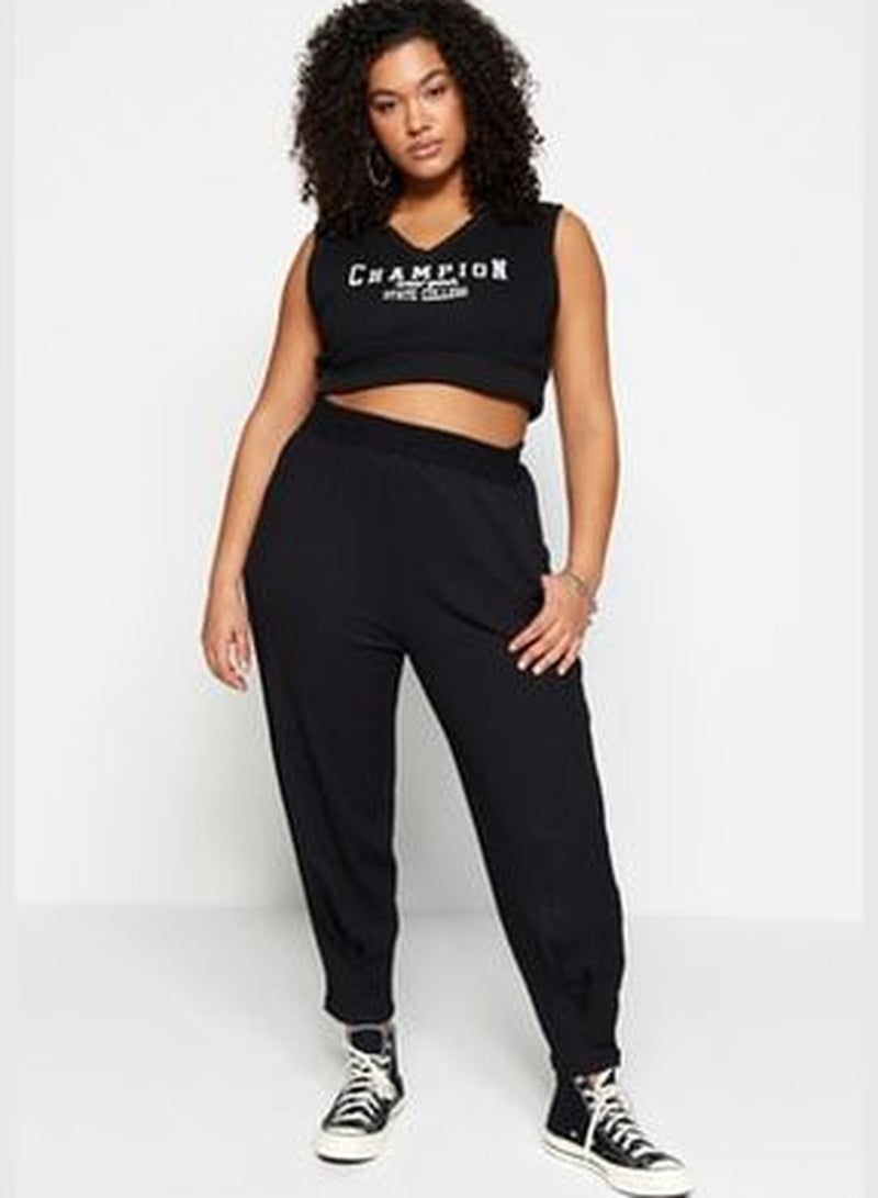 Black Carrot Fit Elastic Waist Knitted Trousers