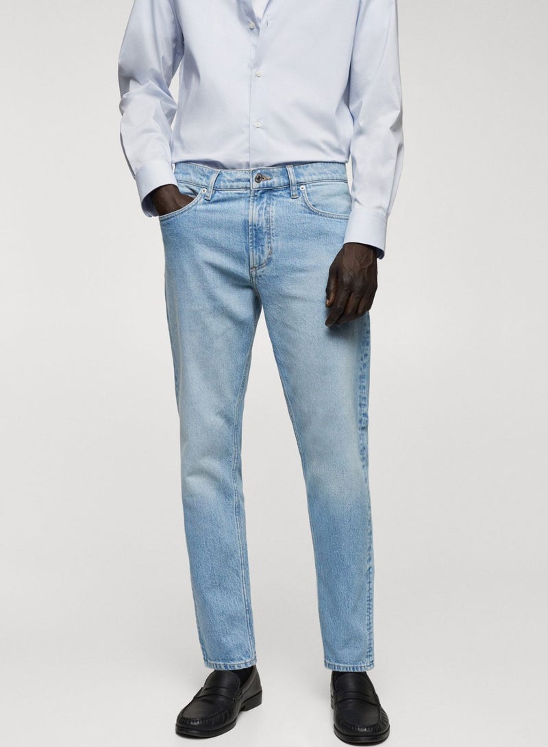 Light Wash Straight Fit Jeans