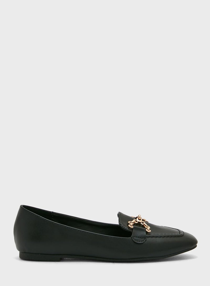 Link Detail Horsebit Loafer