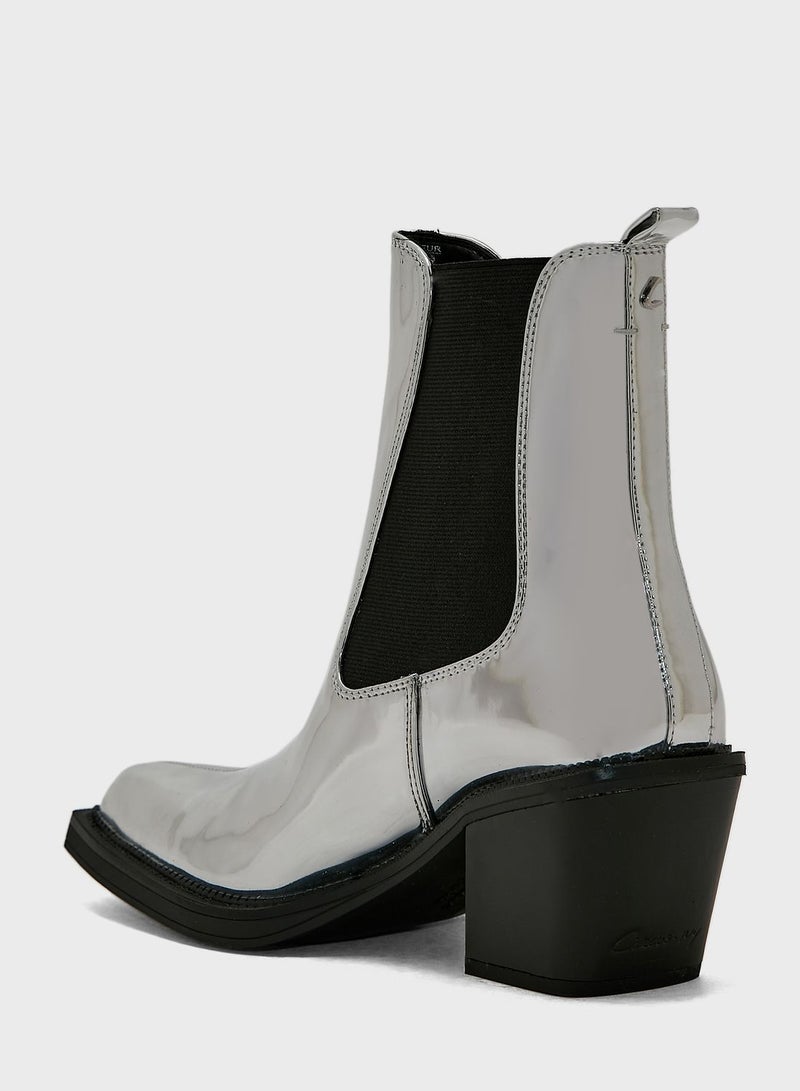 Mindy 2 Ankle Boots