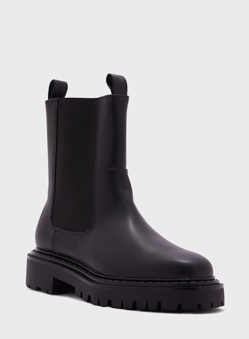 Monica Ankle Boot