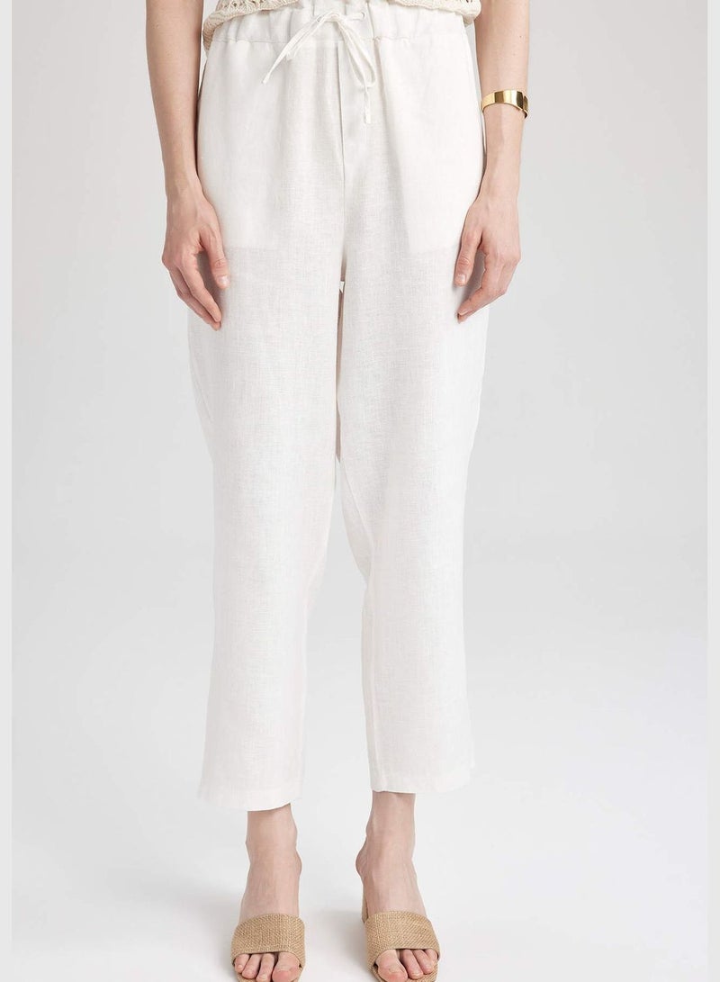 Woman Jogger Fit Woven Trousers