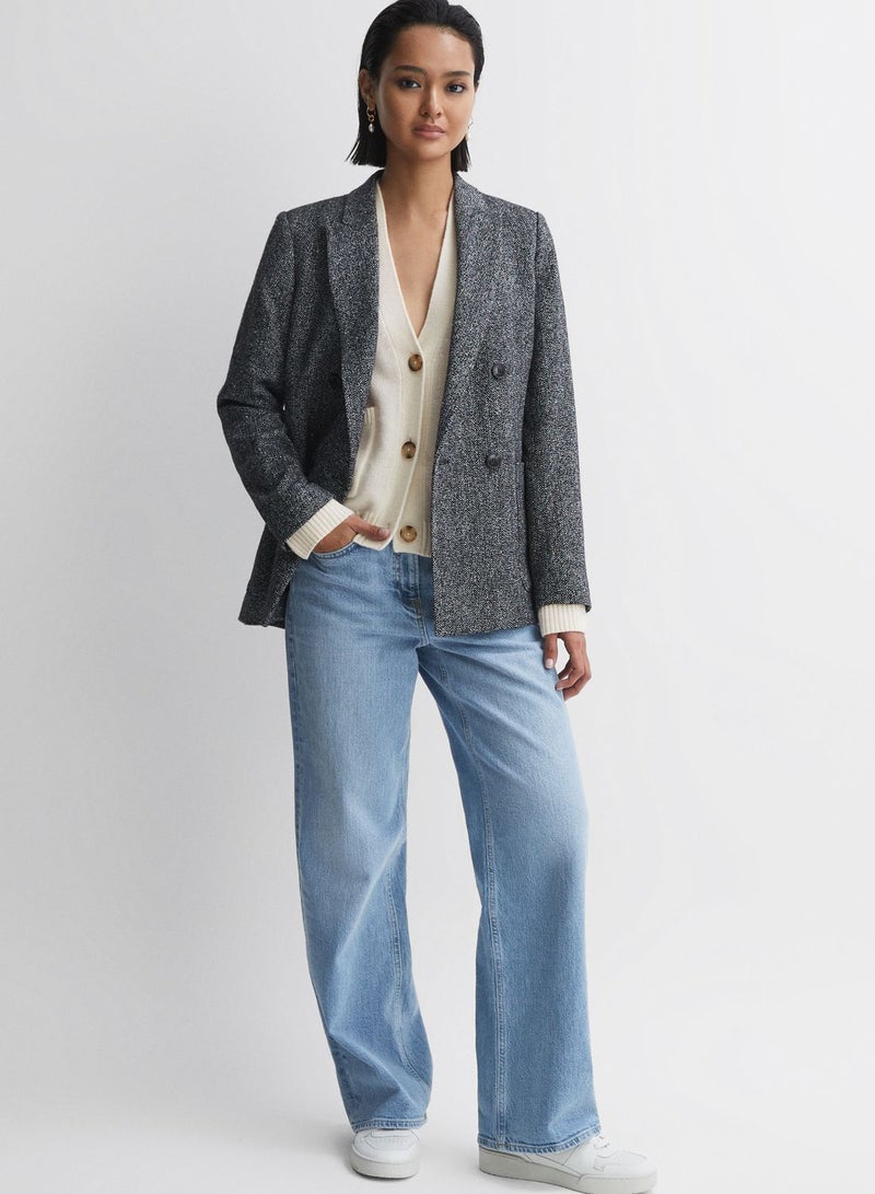 Button Detail Top
