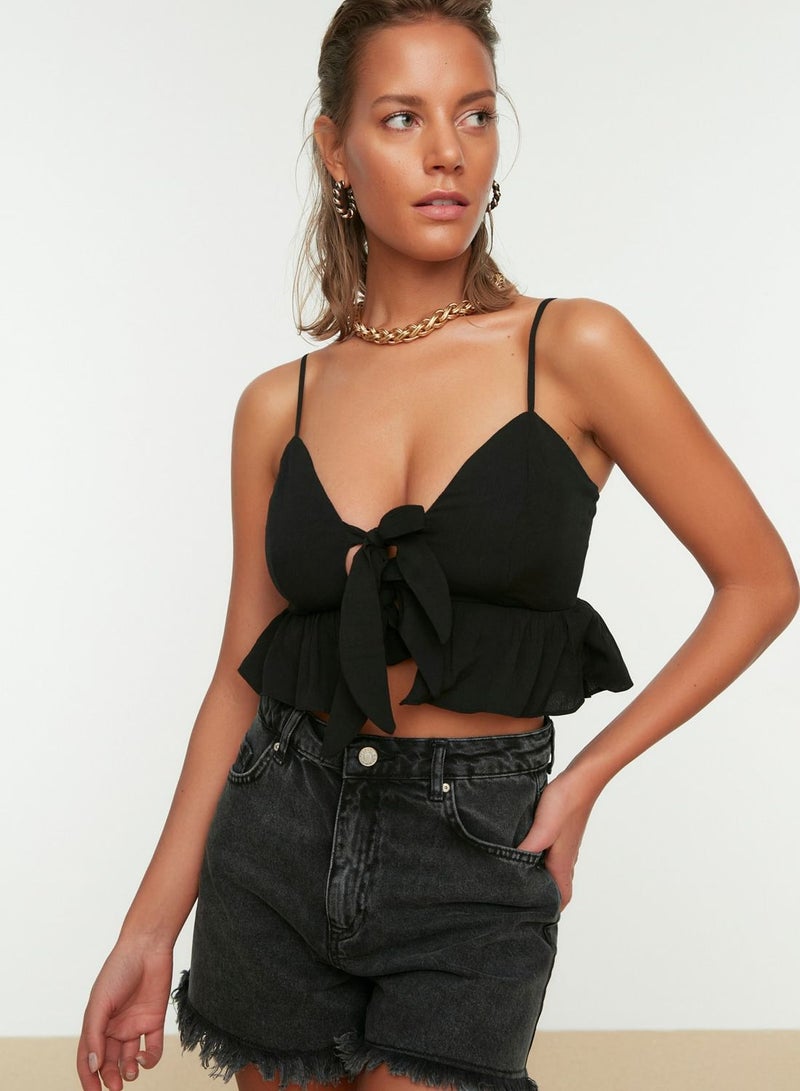 Front Knot Cami Crop Top