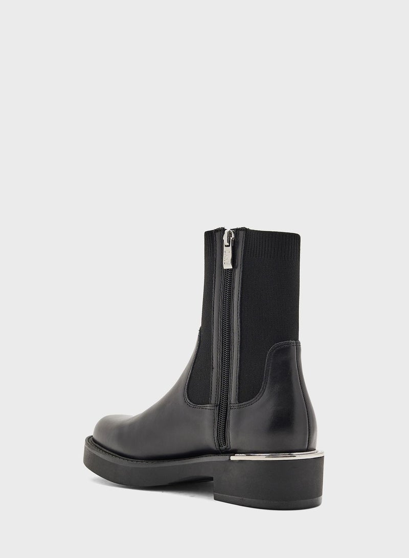 Tully Stacked Logo   Booties