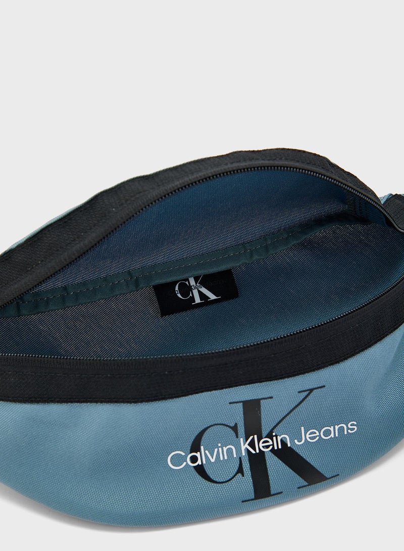 Median Wash Bag