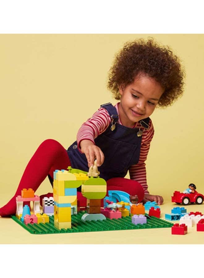 DUPLO® Green Building Plate 10980 Build-and-Display Toy; Baseplate for Creative Construction; Creative Play Equipment; Birthday, Holiday or Any-Time Gift for Preschoolers Aged 18 Months and up (1 Piece) 1+ Years