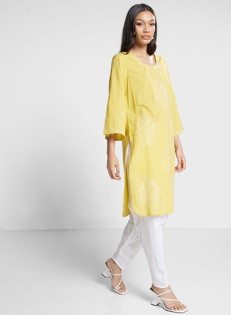 Scoop Neck Chikankari Embroidered Kurti