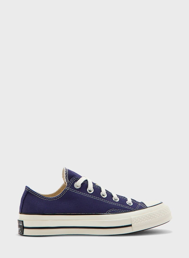 Chuck 70