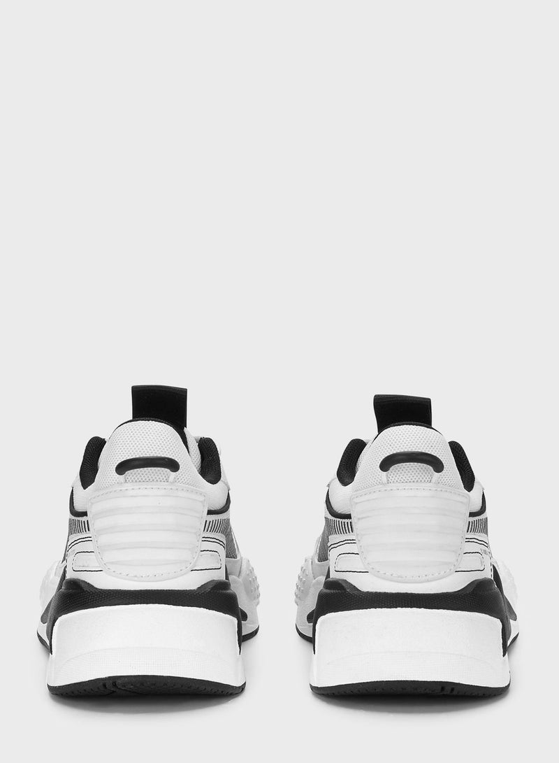 Youth Rs-X B&W