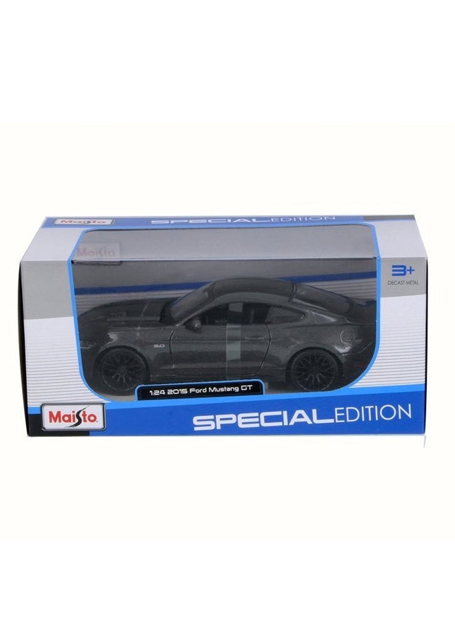 Special Edition 2015 Ford Mustang GT 1:24 Diecast Car  - Colour May Vary