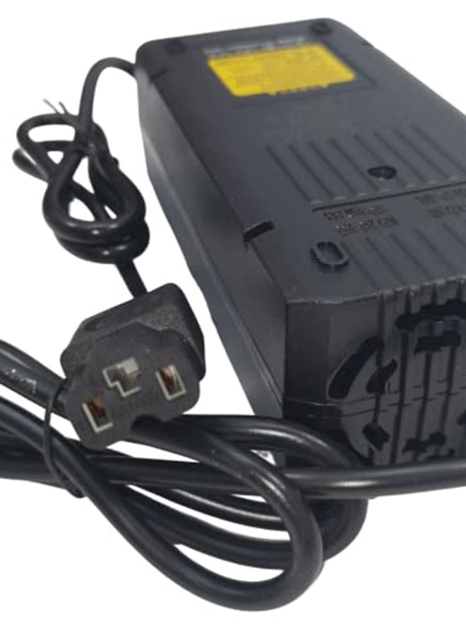 Harley Electric Vehicle Charger 60V12A Power Adapter Charger With Led Charging Indicator