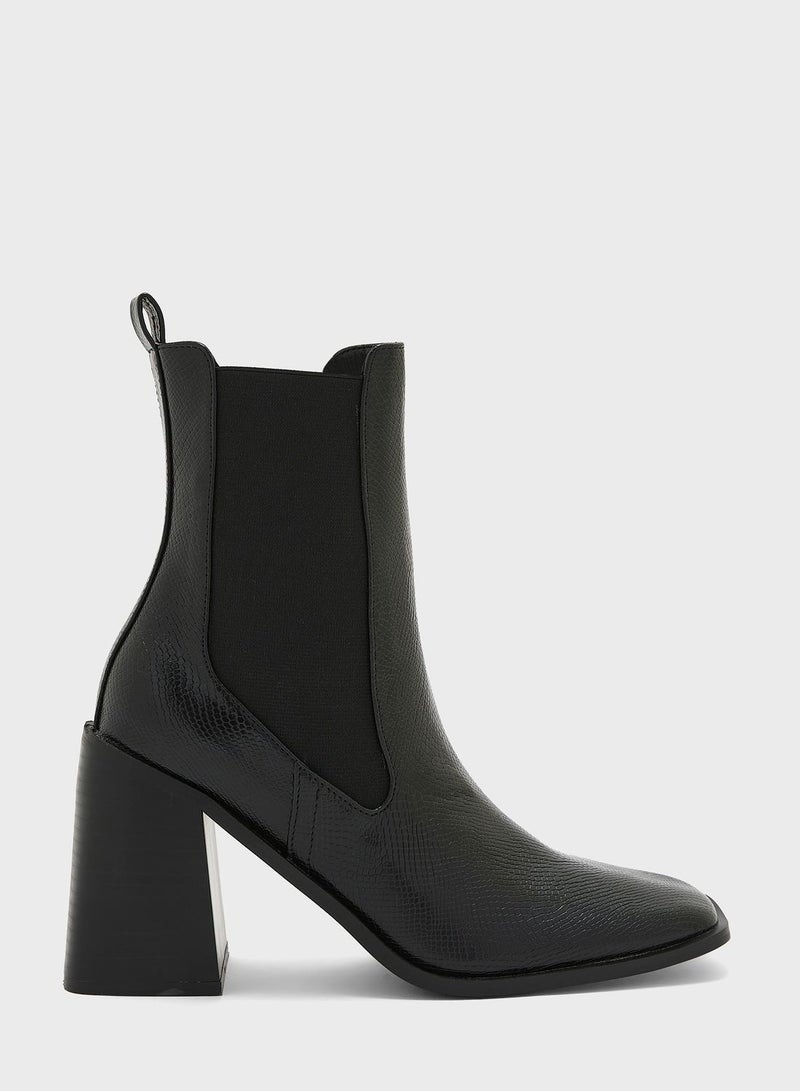 Ocean Square Toe Ankle Boots