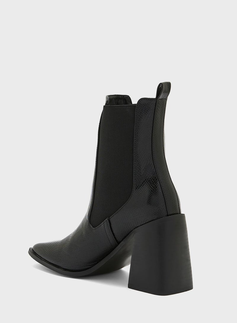 Ocean Square Toe Ankle Boots