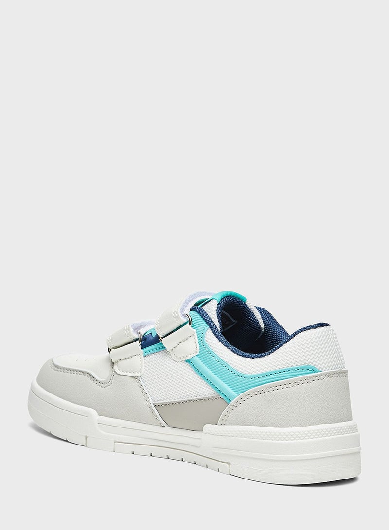 Kids Low Top Velcro Sneaker