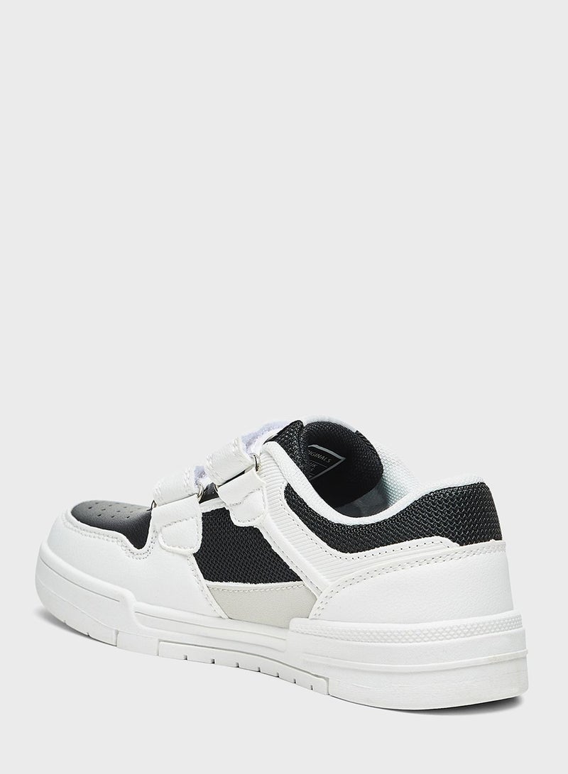 Kids Low Top Velcro Sneaker