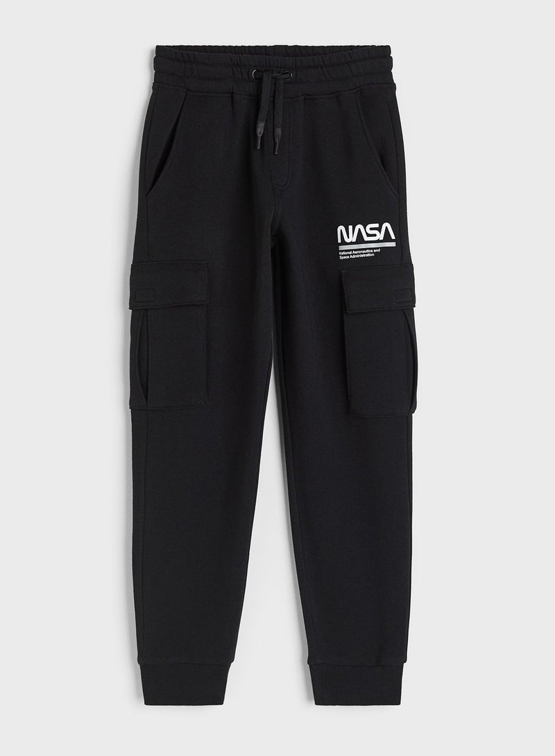 Youth Graphic Print Cargo Sweatpants