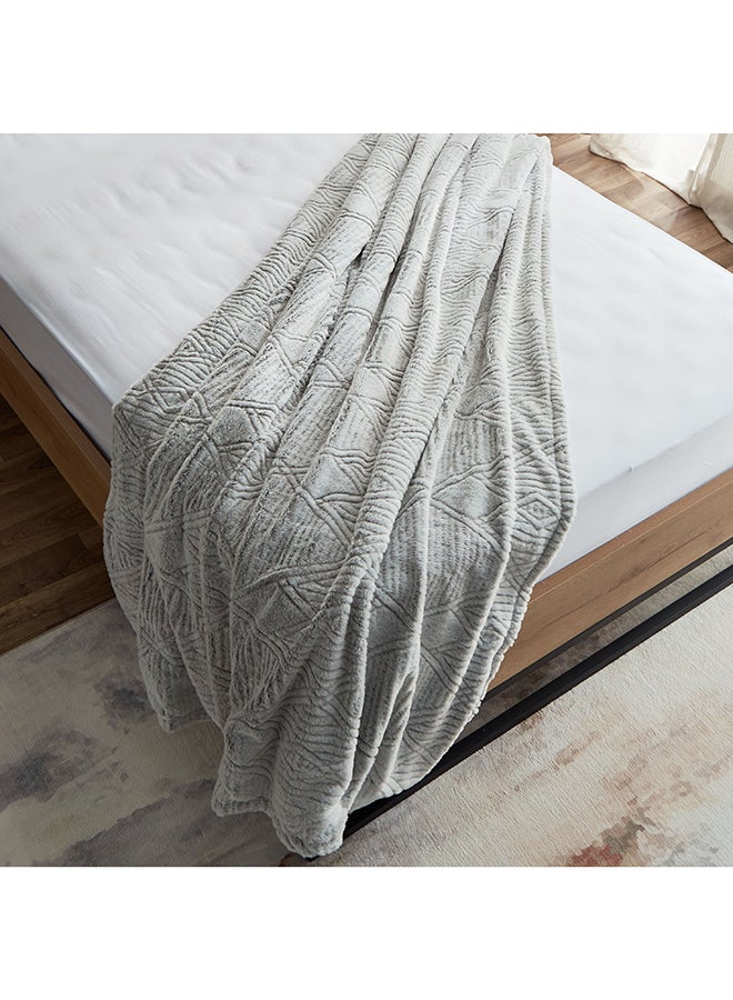 Edure Embossed Bottom Dyed King Blanket 240 x 220 cm