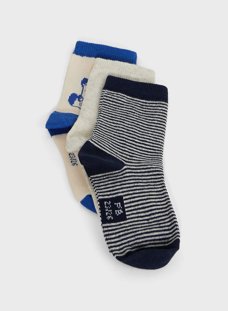 Kids 3 Pack Assorted Socks