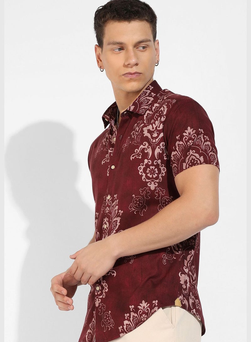 Printed Spread Collar Short Sleeve Shirt