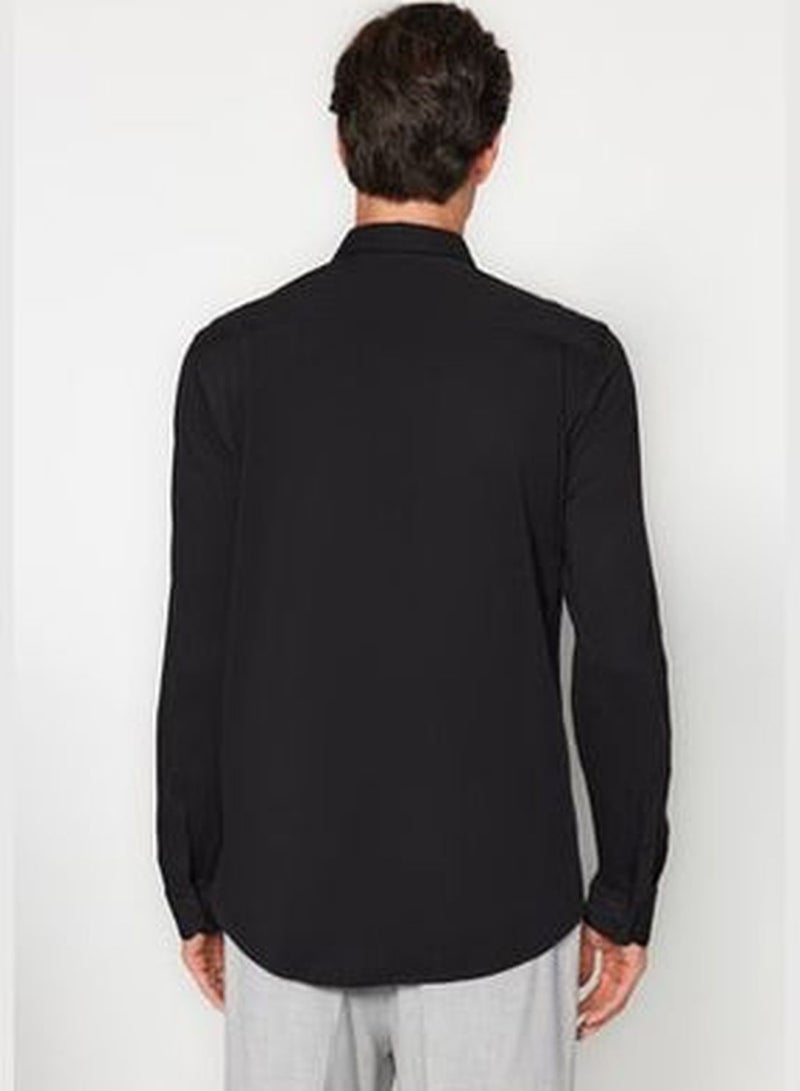 Black Men's Slim Fit Comfortable Comfortable Flexible Buttoned Collar Basic Shirt.