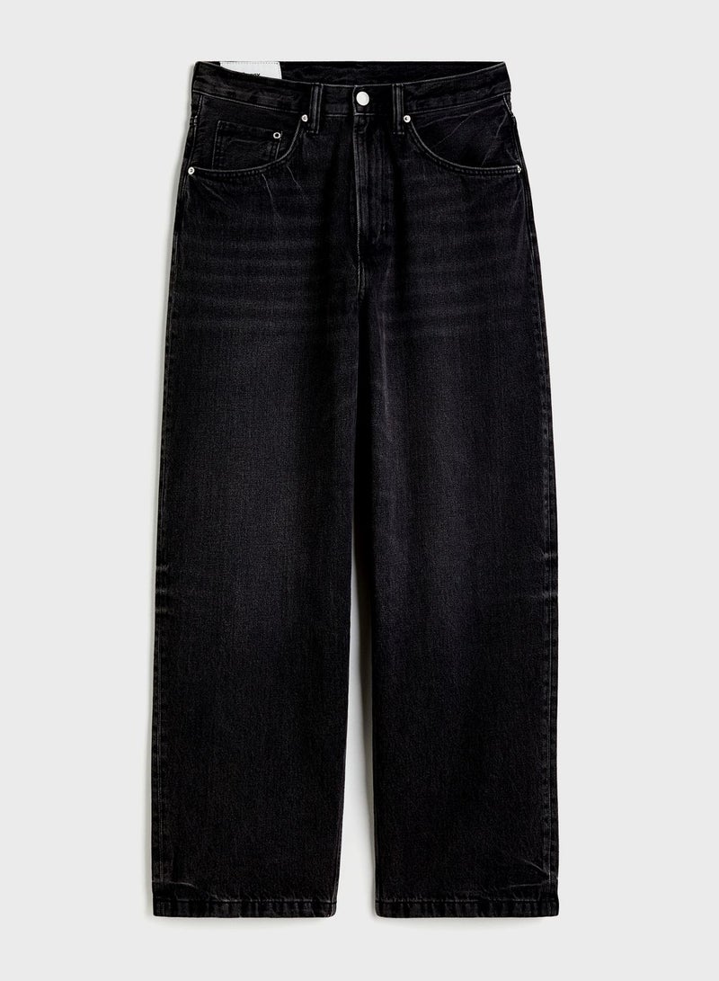 Rinse Wash Relaxed Fit Jeans