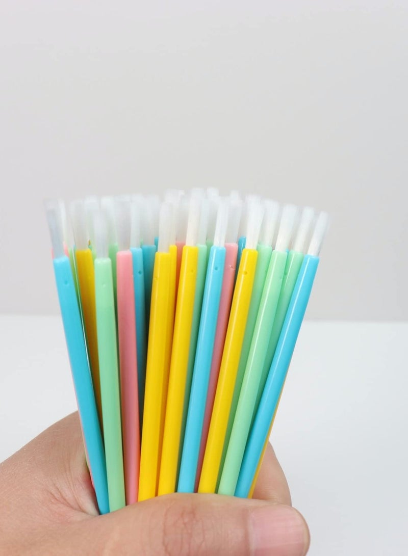 Lip Brushes, 100 Pcs Disposable Makeup Brush Lipstick Gloss Applicators with Soft Head Cosmetic Wands Mini Paint Brushes