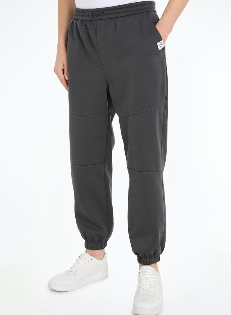 Essential Sweatpants