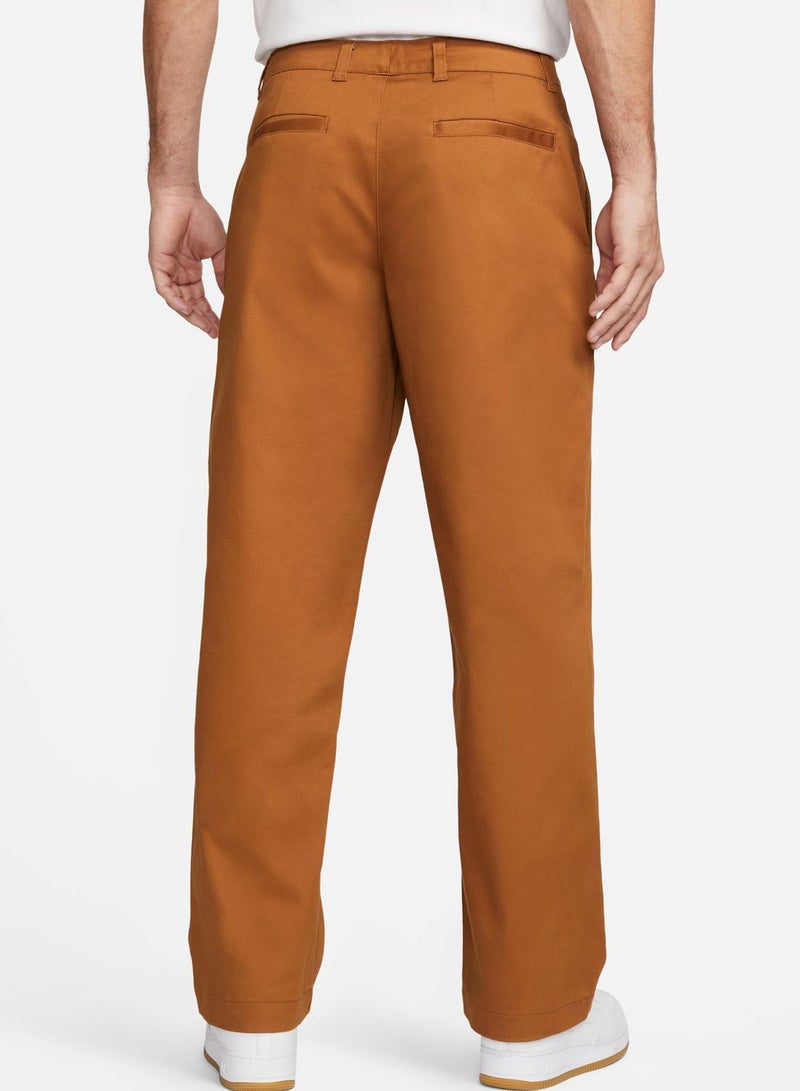 Essential Chino Pants