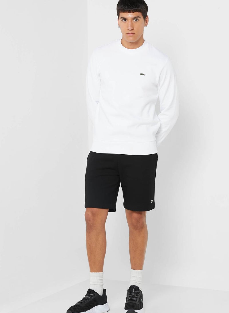 Logo Pocket detailed Shorts