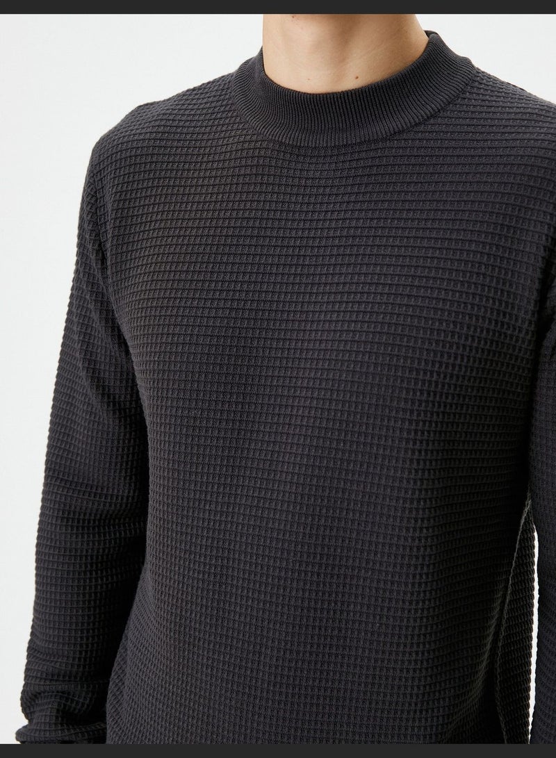 Slim Fit Crew Neck Textured Basic Knitwear Sweater