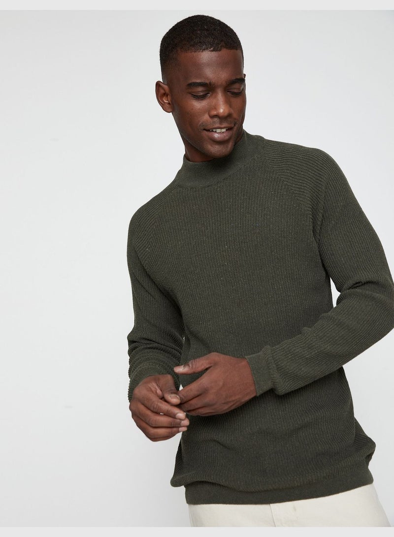Basic Sweater Half Turtle Neck