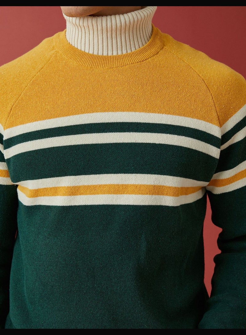 Multicolor Sweater Crew Neck