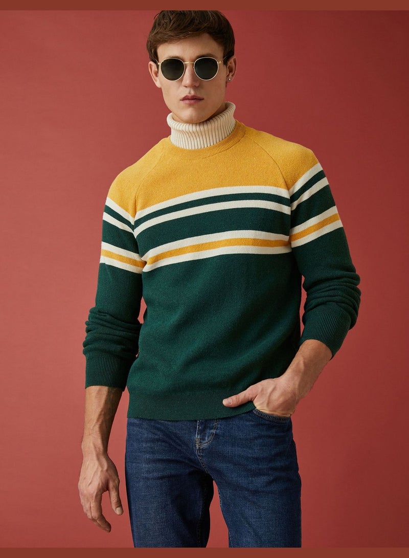 Multicolor Sweater Crew Neck