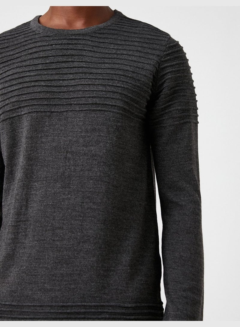 Sweater Crew Neck