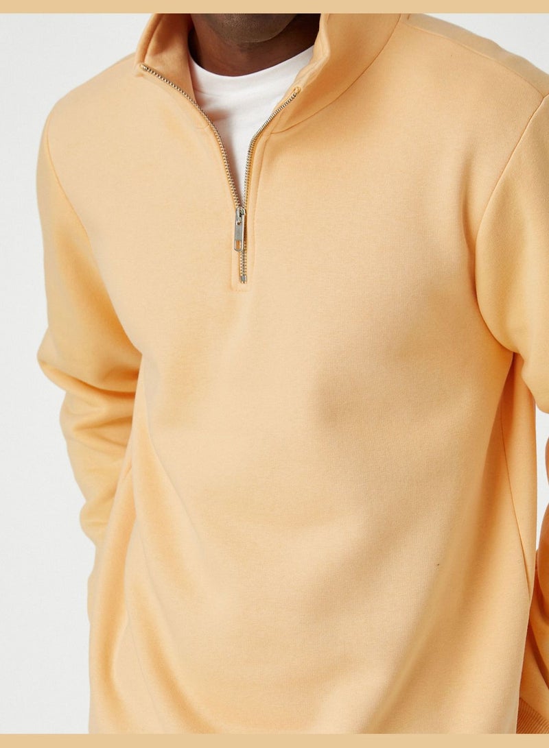 High Neck Sweatshirt Zipper Detailed