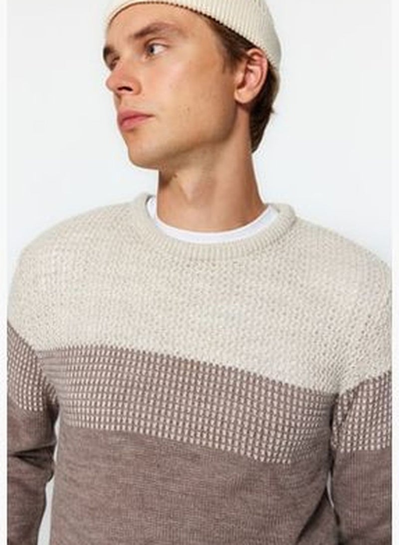 Beige Men's Slim Fit Crew Neck Blocky Sweater TMNAW21KZ0543