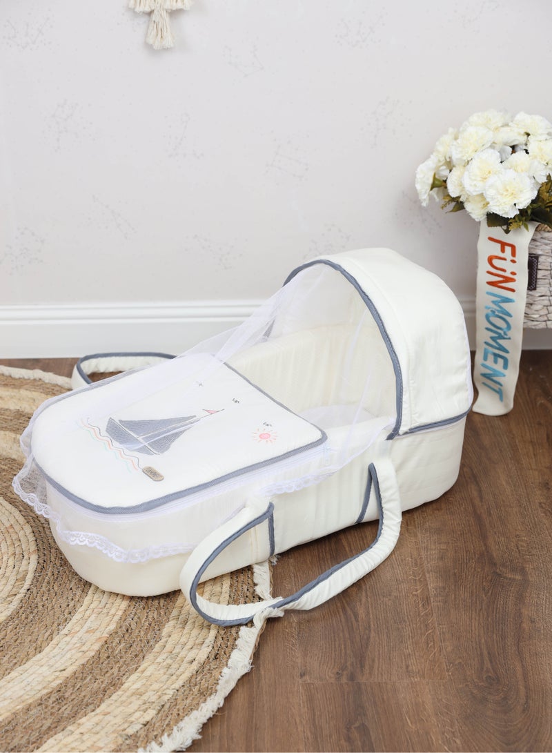 Portable baby cot with thick padded seat with high quality material