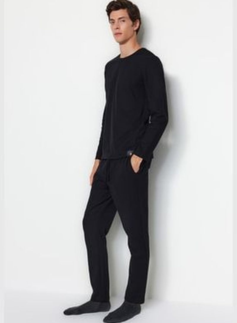 Men's Black Regular Fit Waffle Knitted Pajamas Set.